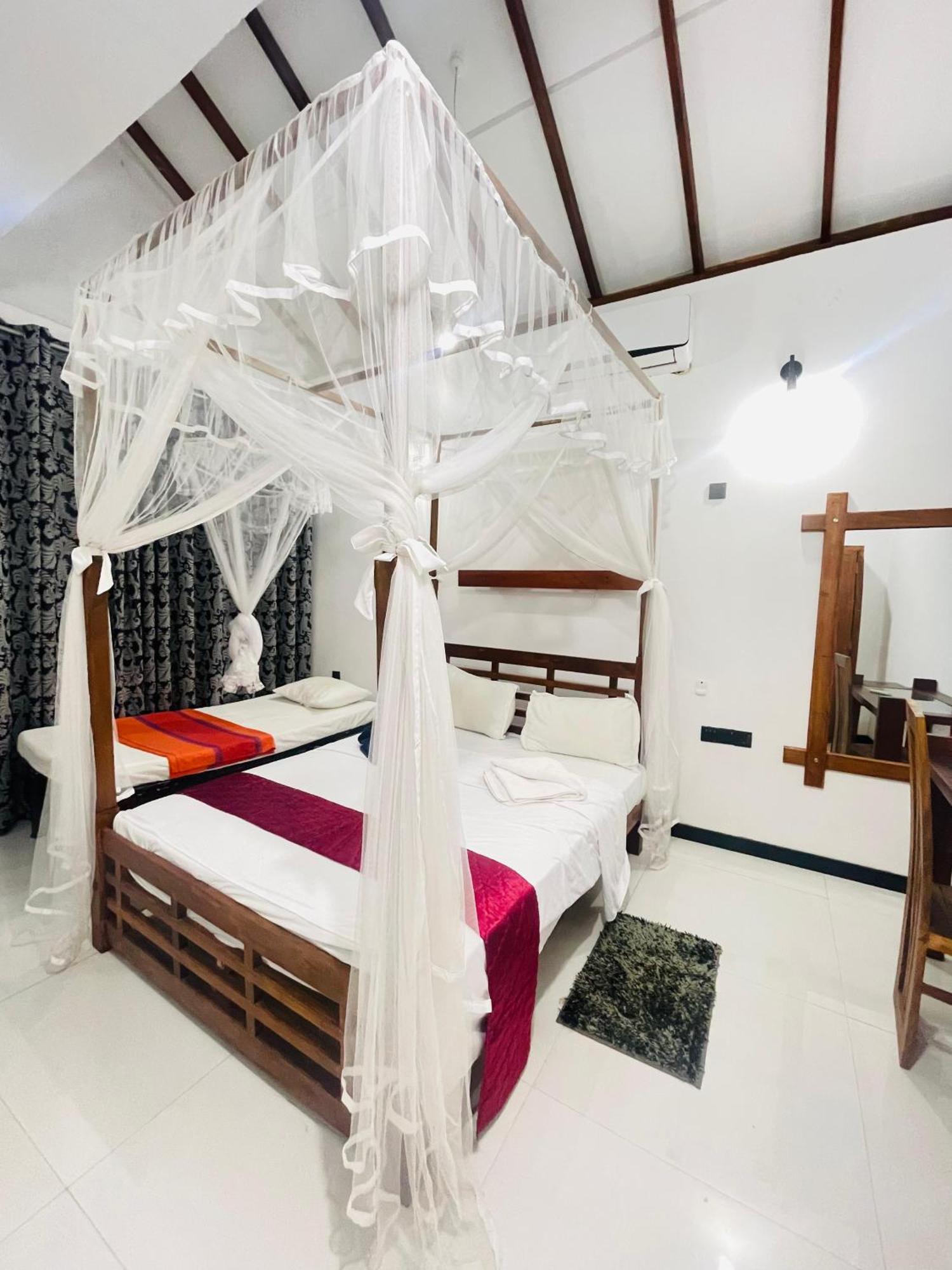 Sigiri Holiday Bungalow Sigiriya Exterior photo